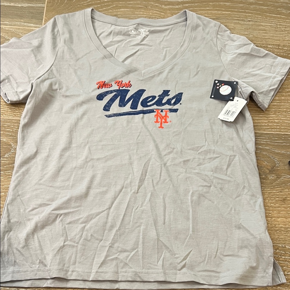 Genuine Merchandise Gray New York Mets Tee Women’s NWT